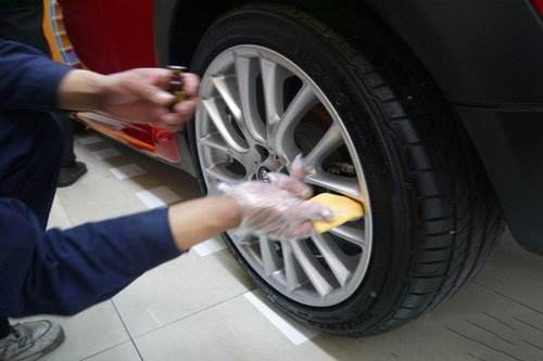 How to extend the service life of car wheels